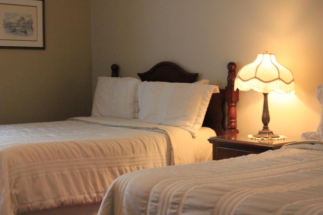 Auberge Le Flores GrandʼMère 외부 사진